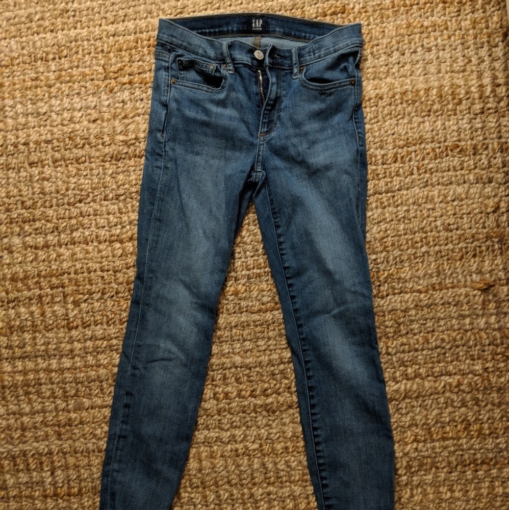GAP True Skinny Mid-rise Jeans Size 27S